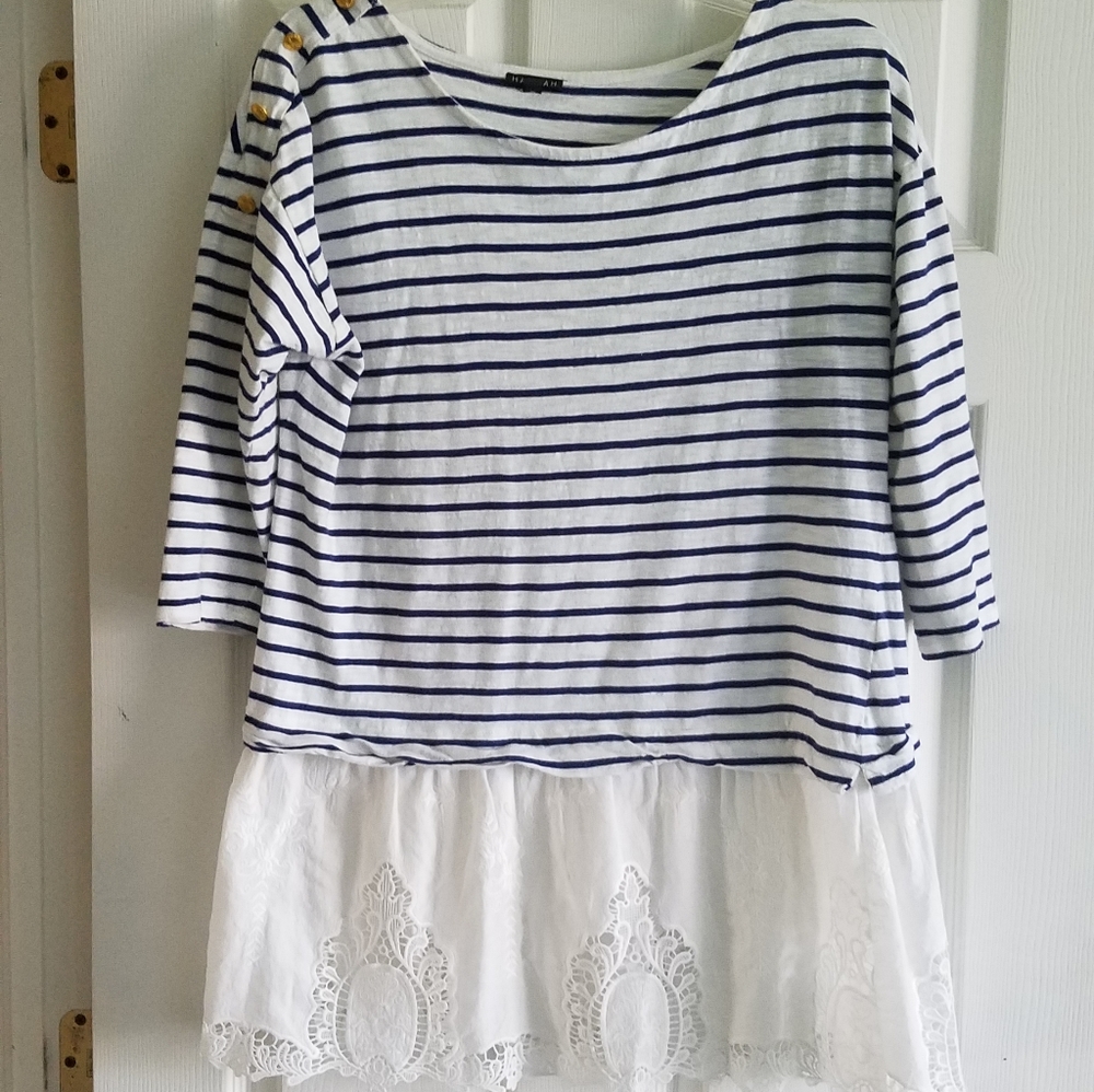 Cute striped top with lace